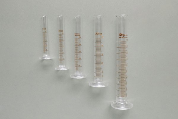 Guide d'Achat Pour le Matériel de Yoga Minceur: Optez Pour un Corps Svelte!